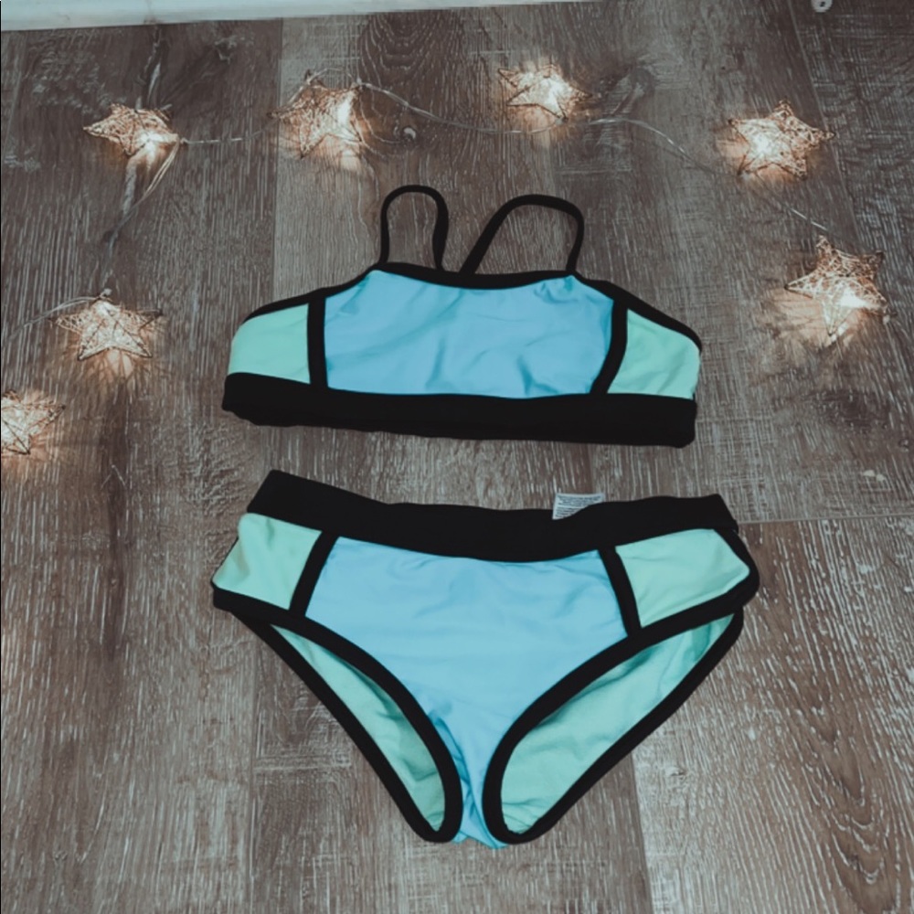 Teal and blue regular bikini set with great quality!